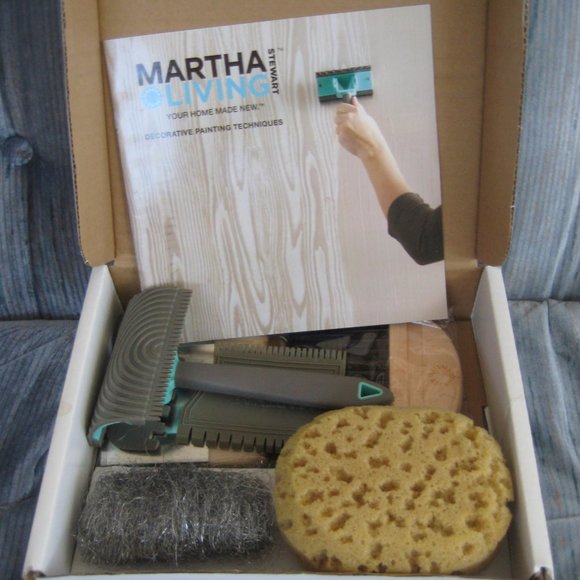 BNIB Martha Stewart Living 8-Piece Decorative Painting Tool Kit - Picture 2 of 5